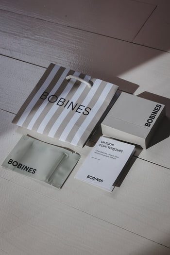 Coffret de collier avec boîtes BOBINES noires et grises, étuis assortis