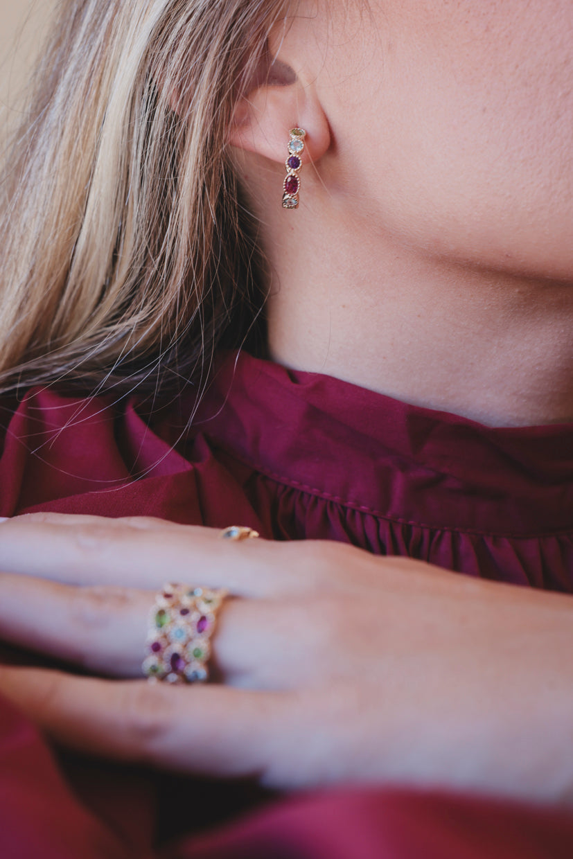 Boucles d’oreilles pendantes en forme de goutte, pierres multicolores