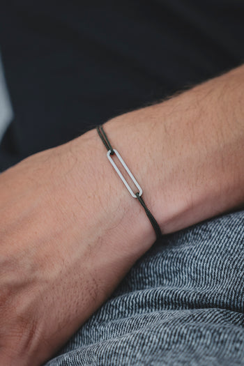 Bracelet à maillons Le Long Maillon argent 925 rhodié sur cordon noir, maillon rectangulaire