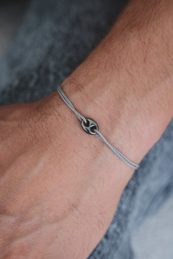 Bracelet Moka en argent 925 rhodié, corde gris clair, motif ovale sur poignet