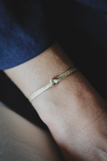Bracelet - The Iridescent Donut - Gold Plated